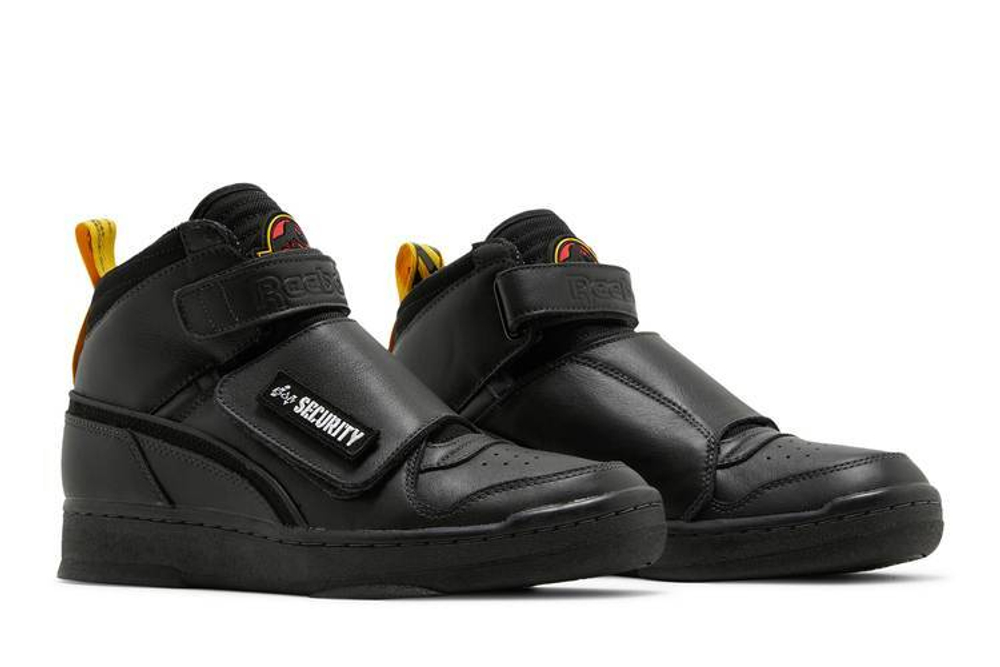 Кроссовки Jurassic Park X Reebok Stomper