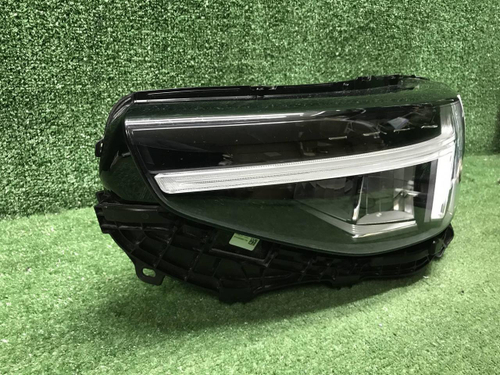 Фара левая Volvo XC40 (2022-н.в.) LED
