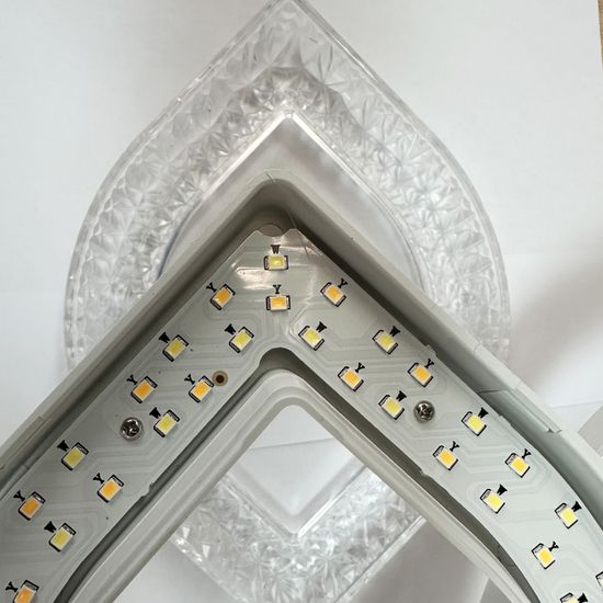 28120-0.3-4+4C WH светильник потолочный