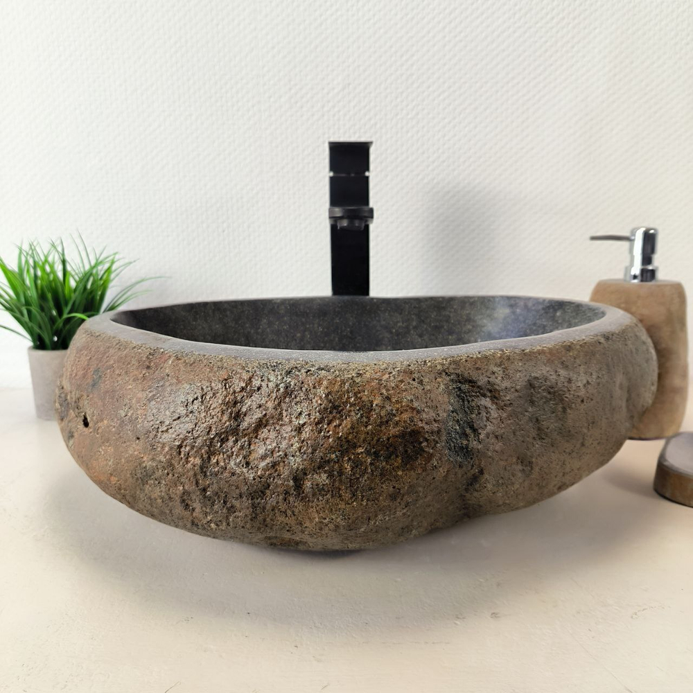 Раковина из речного камня RS-66020 48х37х15 из натурального камня