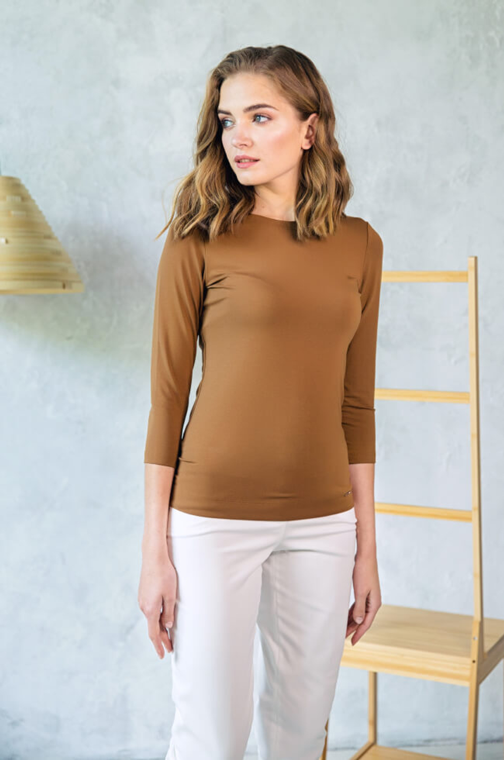 22006 Джемпер женский (коричневый)