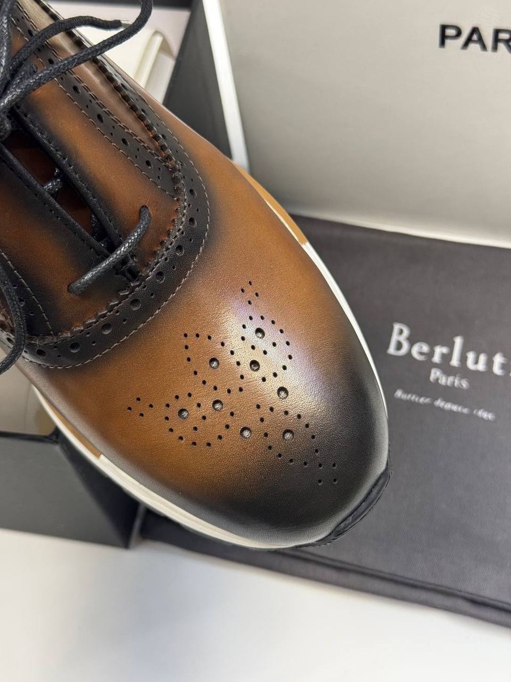 Кроссовки Berluti