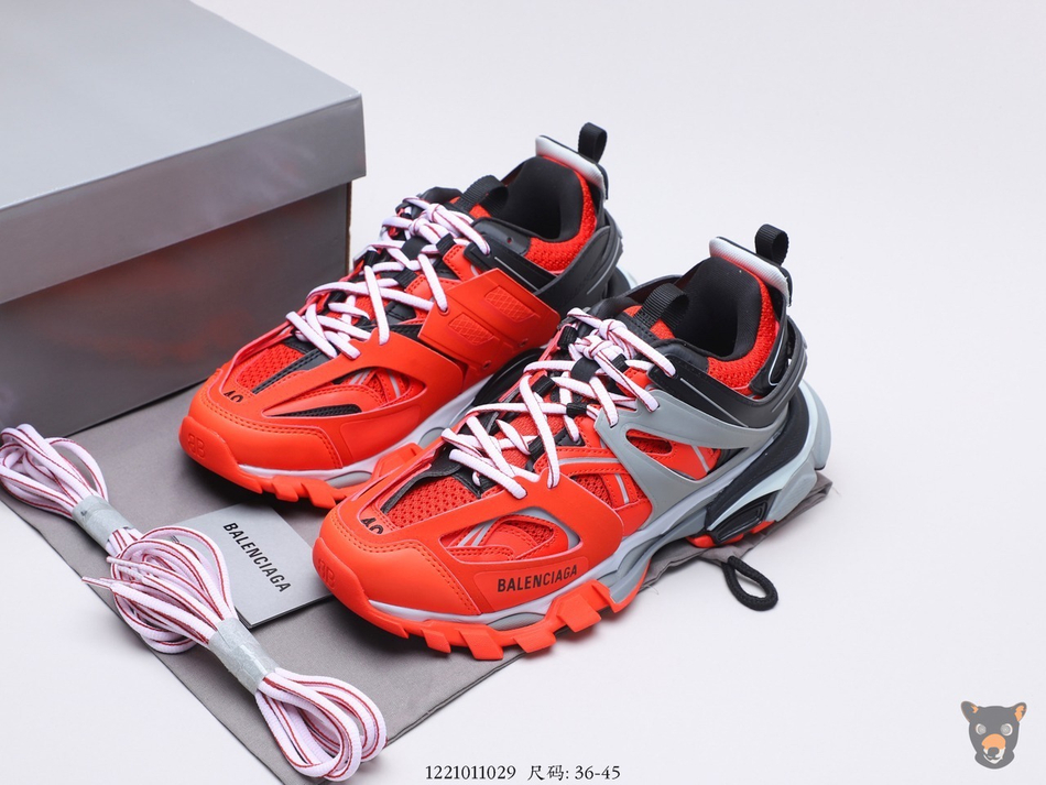 Кроссовки Track Trainers Red/Grey/Black