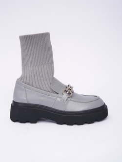 Лоферы с трикотажной вставкой