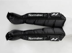 Система динамического сжатия воздуха для прессотерапии ног Hyperice Normatec Premier