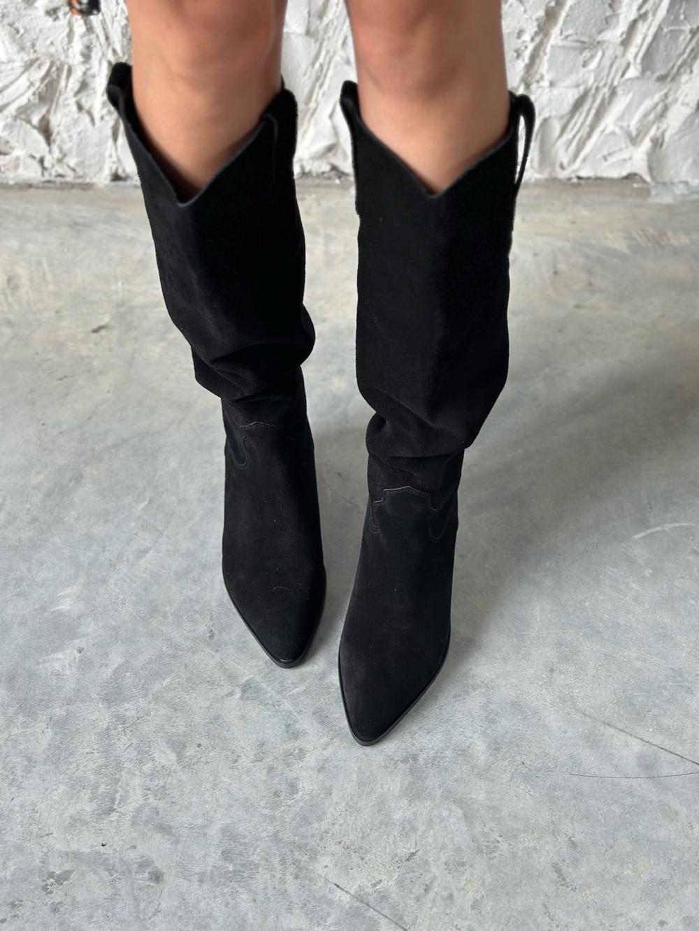 Казаки из натуральной замши