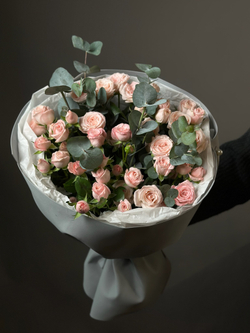 Сборный букет «Роскошь Бомбастик»