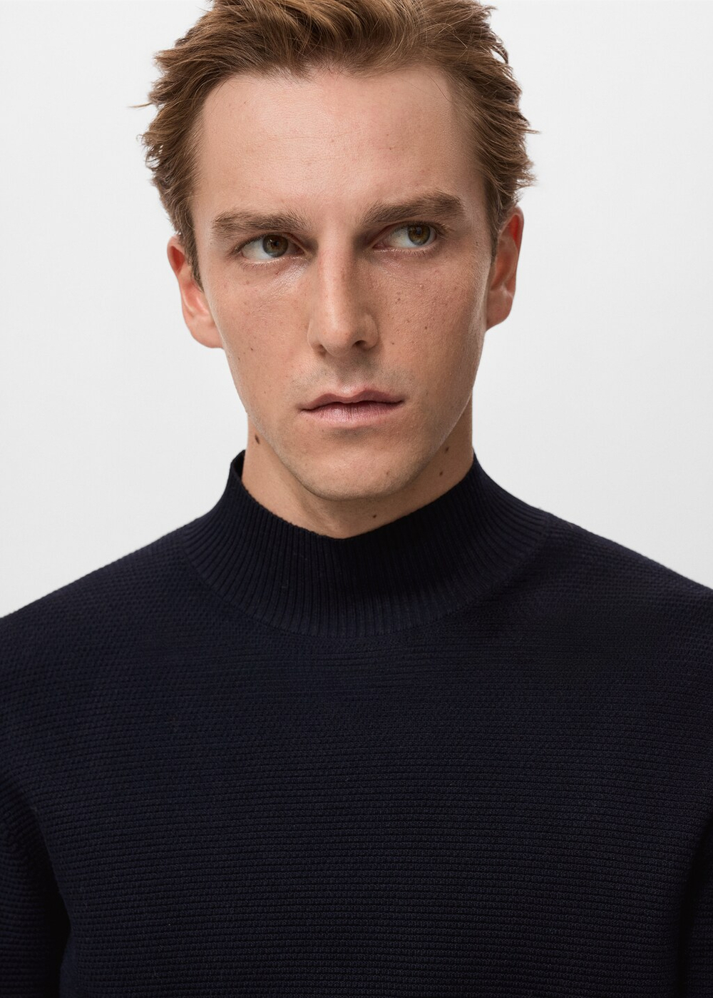 Фактурный джемпер с воротником perkins