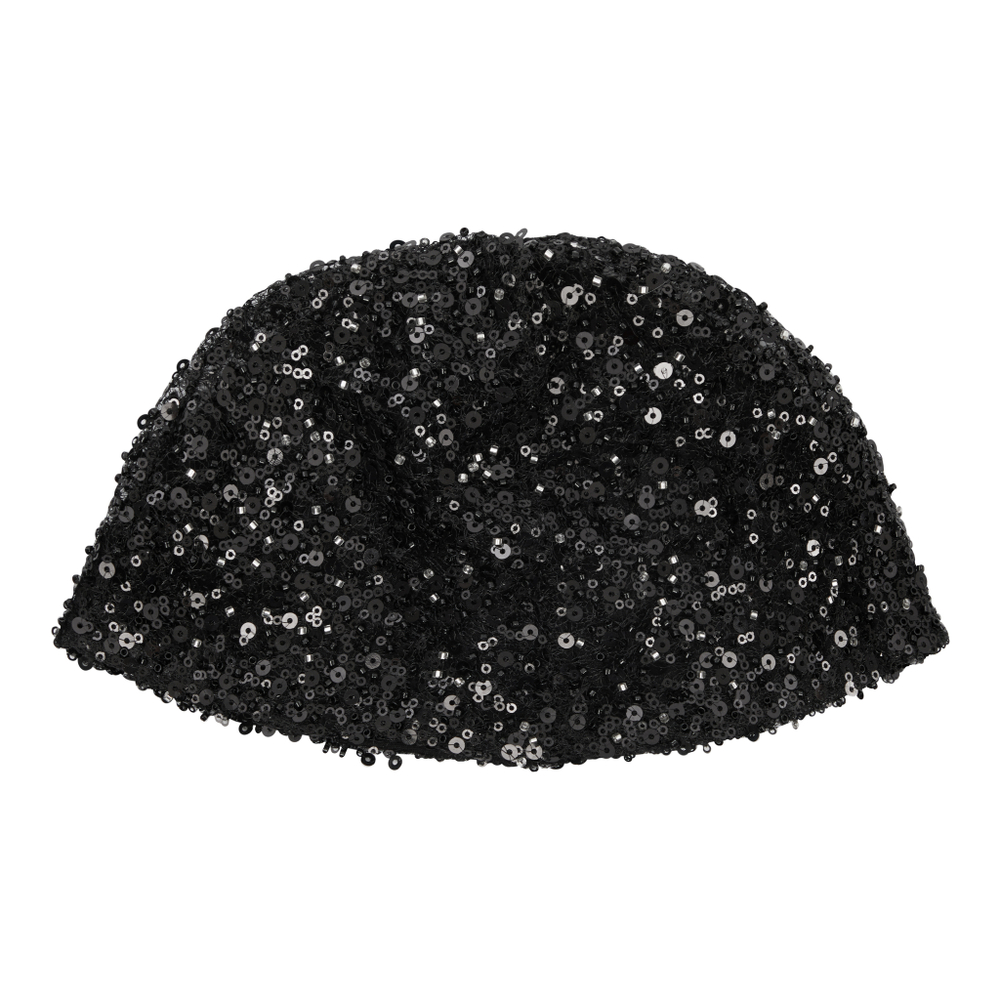 Шапка из бисера и пайеток