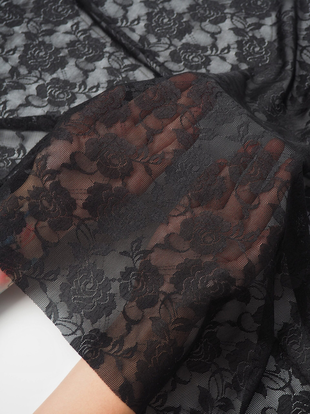 Сетка эластичная черная с цветочным принтом ОТРЕЗЫ