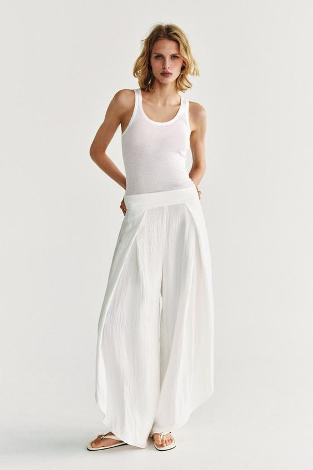 ZARA БРЮКИ С РАЗРЕЗАМИ — ZW COLLECTION, ЖЕЛТОВАТО-БЕЛЫЙ