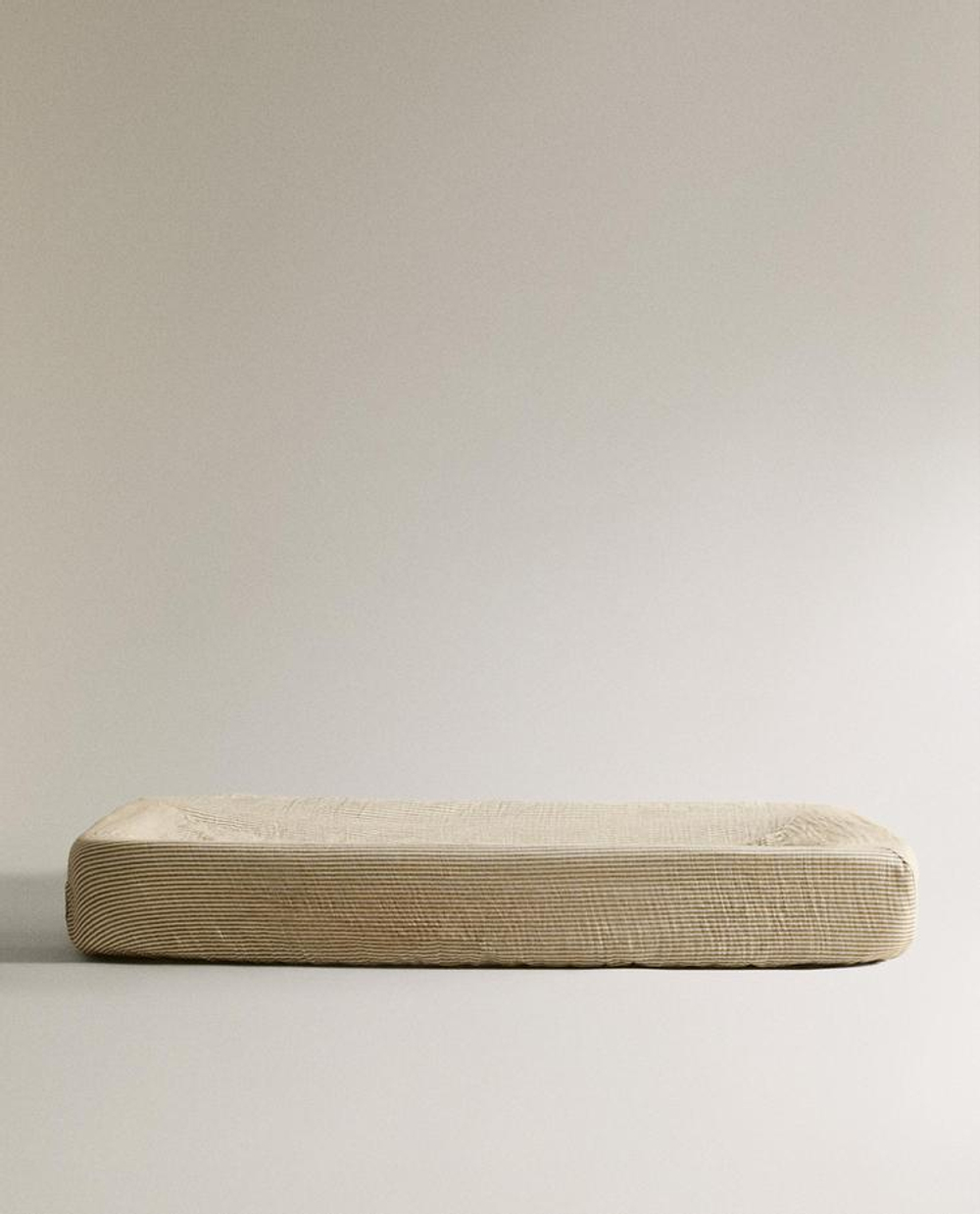 ZARA HOME ДЕТСКИЙ ЧЕХОЛ ДЛЯ ПЕЛЕНАЛЬНОГО МАТРАСИКА В ПОЛОСКУ, ЗЕЛЕНЫЙ