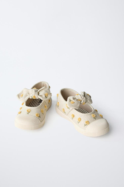 ZARA КЕДЫ С ВЫШИВКОЙ И БАНТОМ, ЭКРЮ