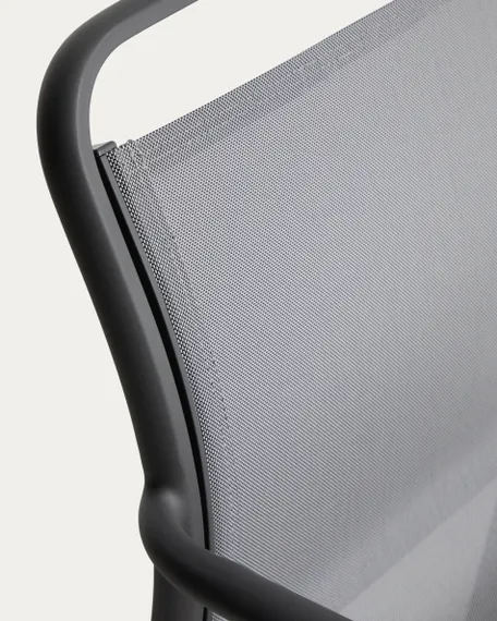 Уличный стул Luri из графитового алюминия и серого текстиля