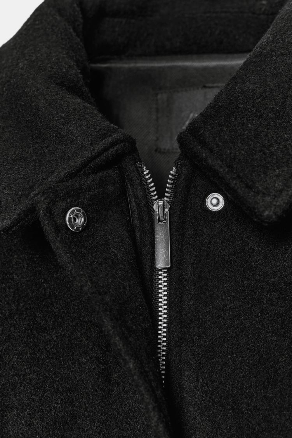 ZARA КУРТКА ИЗ СМЕСОВОЙ ШЕРСТИ С КАРМАНАМИ, ЧЕРНЫЙ