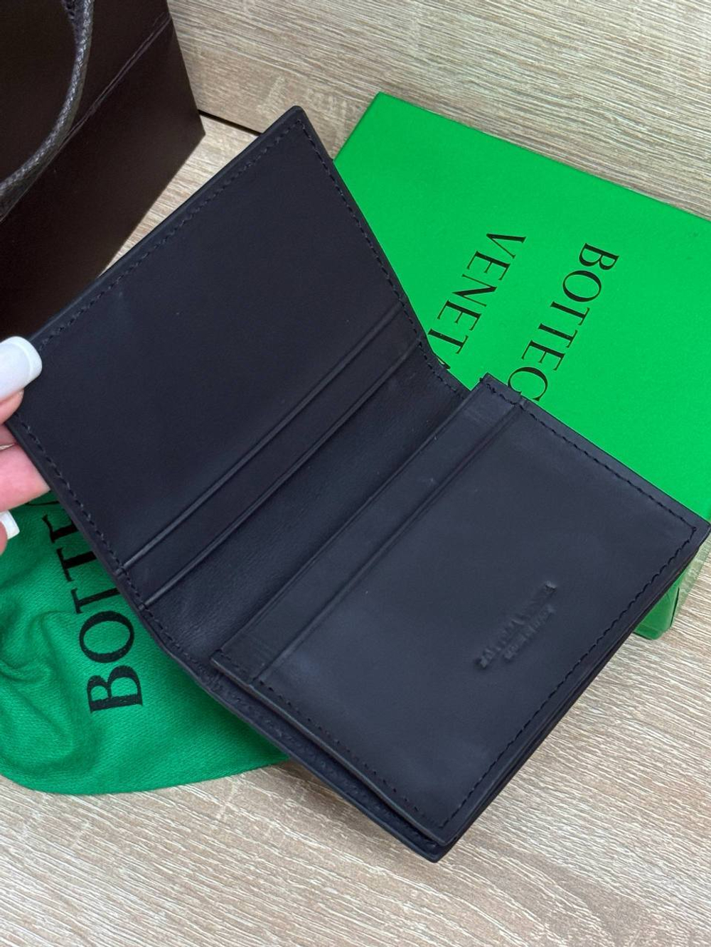 Визитница Bottega Veneta
