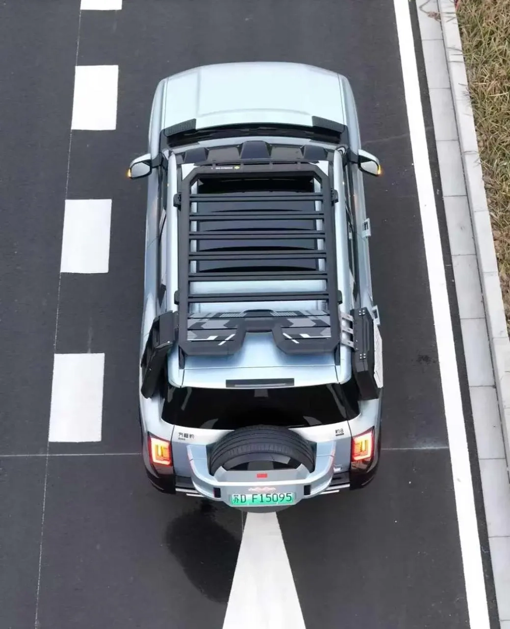 Платформа на крышу для BYD Leopard 8 2024+ Fang Cheng Bao Bao 8 Леопард Багажник на крышу Лестница