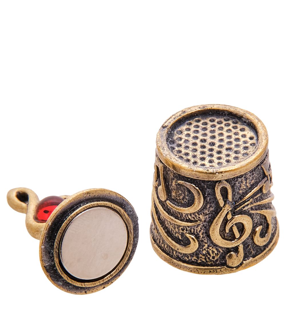 AM-3555 Наперсток «Нотка» (латунь, янтарь)