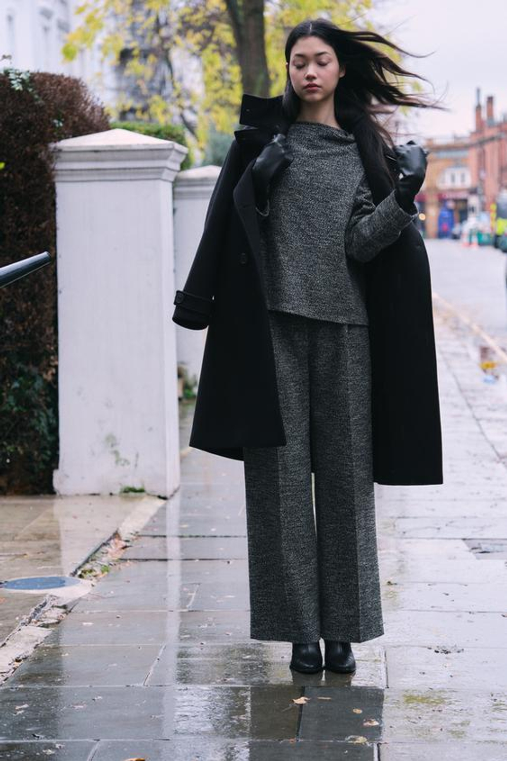 ZARA ТОП С ВОРОТНИКОМ-ХОМУТОМ, ЧЕРНЫЙ/БЕЛЫЙ