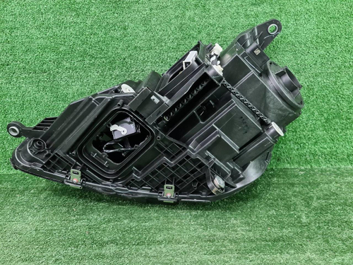 Фара правая Mercedes GLE V167 18-24 Multibeam LED