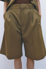 Хлопковые шорты с защипами — zw collection
