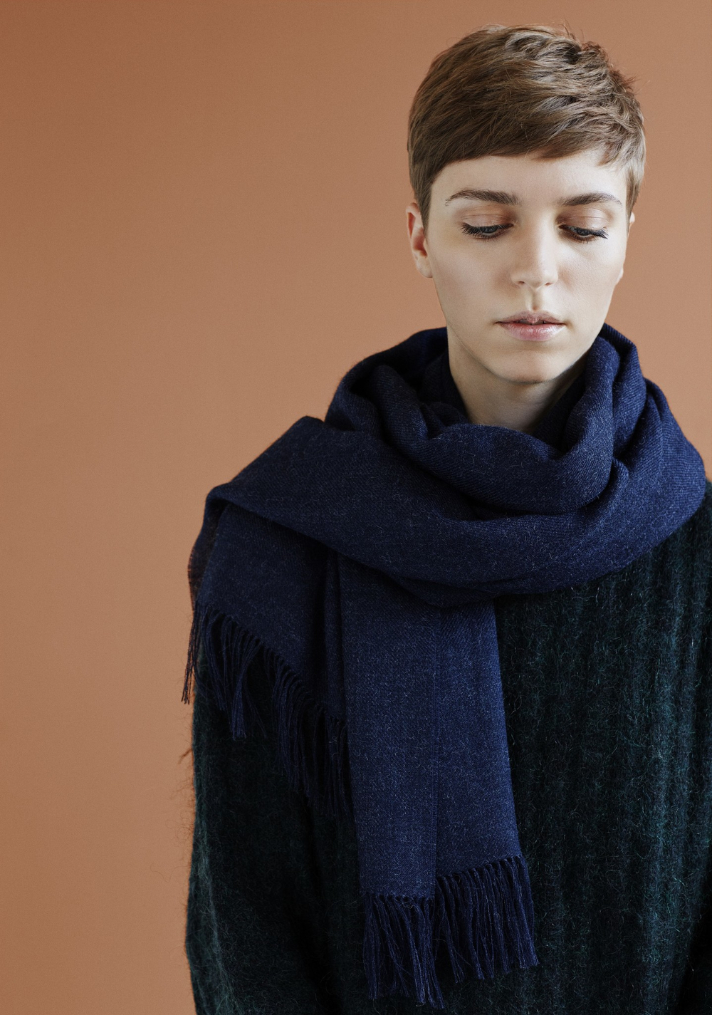 Шарф 70x200 Elvang Traveller Navy/Grey 4202