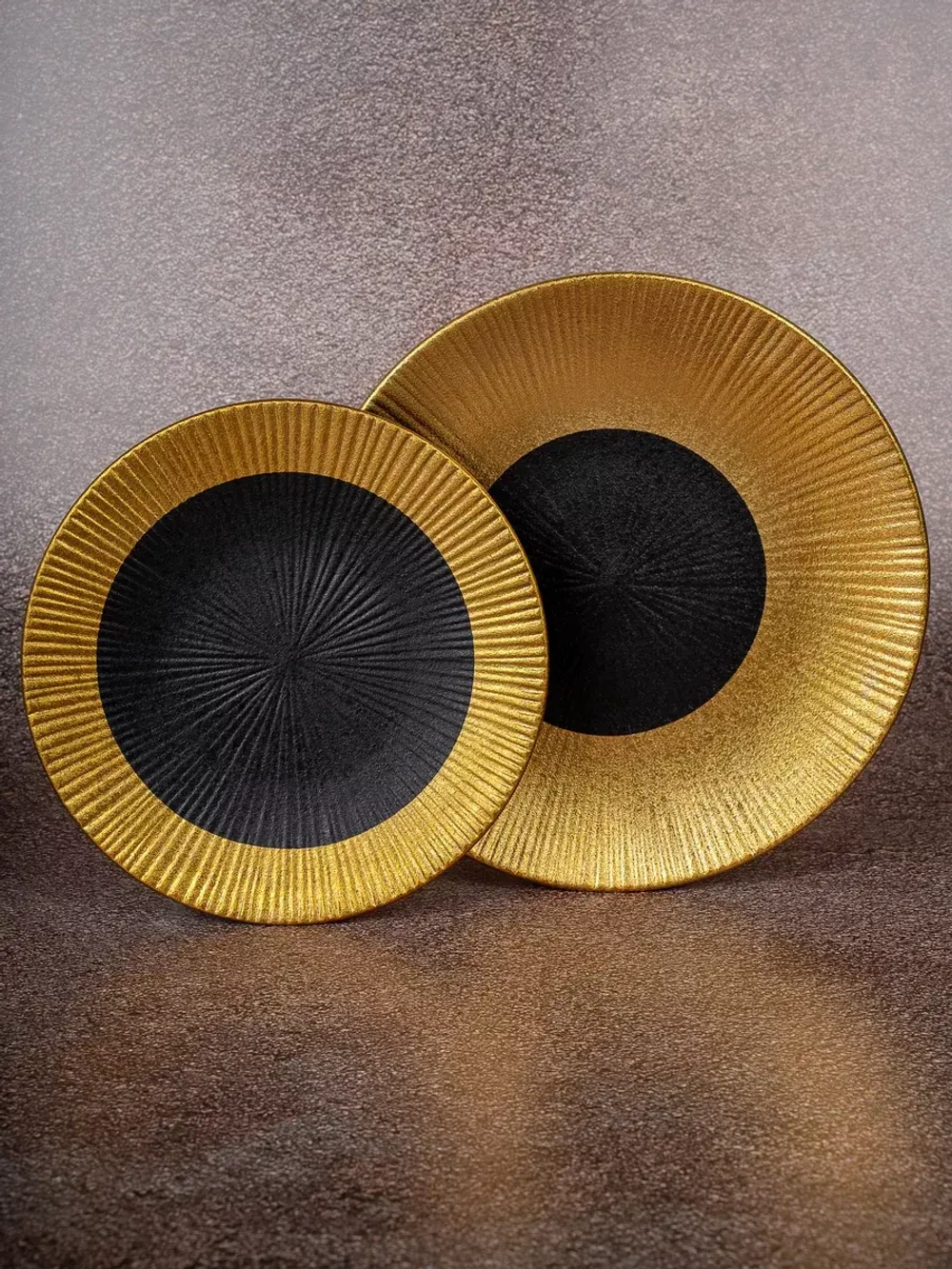 Набор посуды 2 тарелки плоские рифленые фарфор 20 см