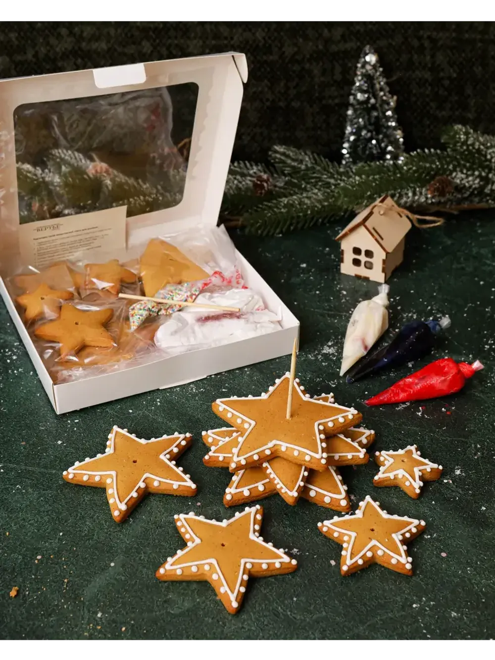 Имбирные пряники - Мастер-класс "Сборная Елка" Имбирные пряники - Мастер-класс "Сборная Елка"