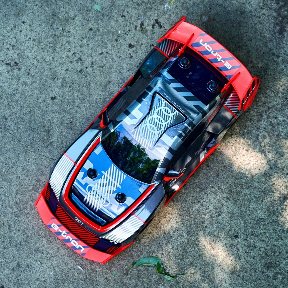 Радиоуправляемый автомобиль Dickie RC Audi S 1106011X1 E-Tron 30 см 2,4 ГГц — фото 7
