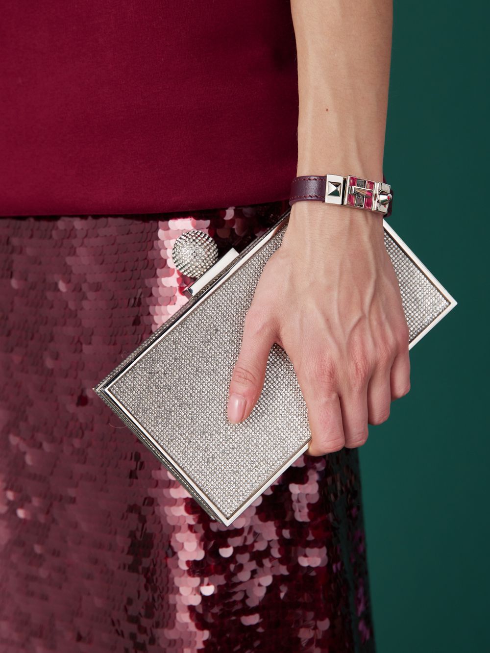 СВИТШОТ CHIC HAPPENS BORDO