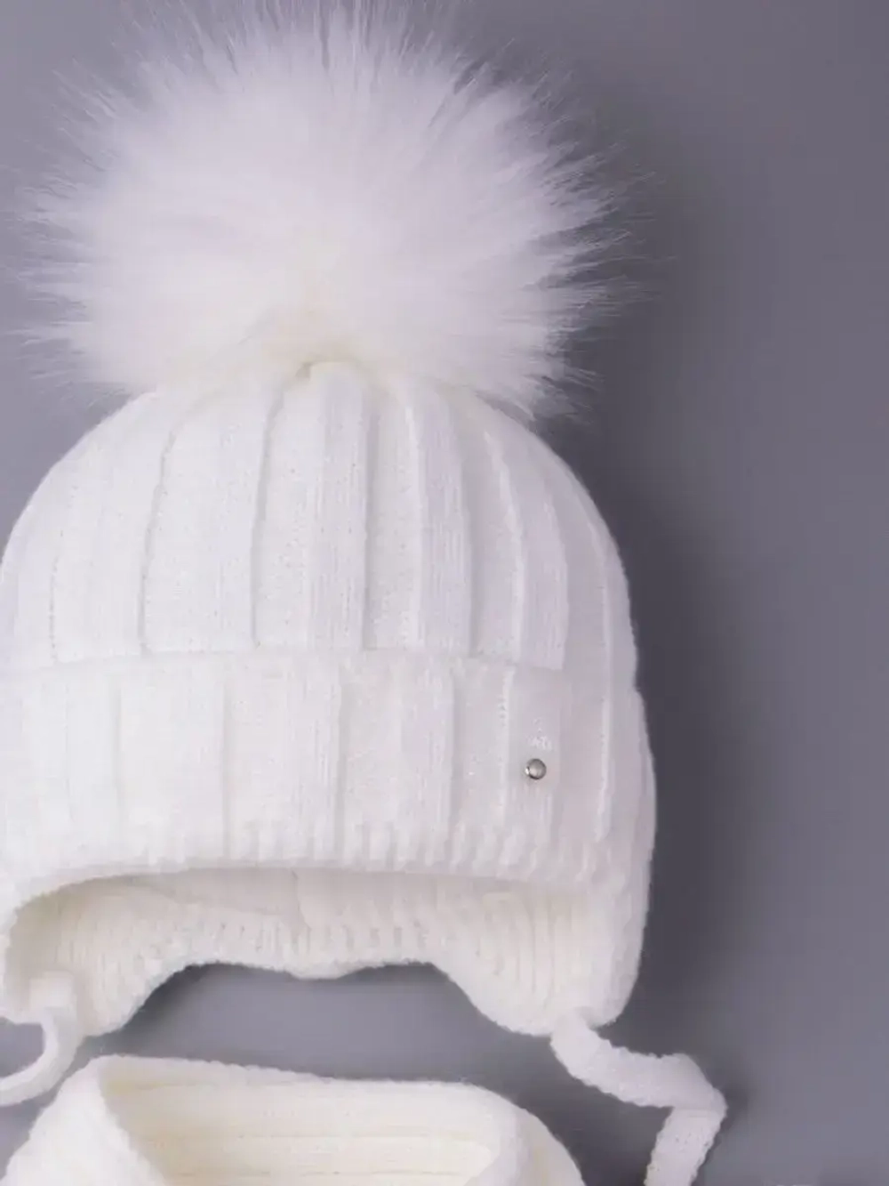 Шапка детская зимняя с помпоном и шарф