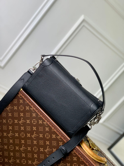 Louis Vuitton Soul Trunk East West