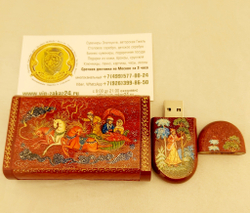Флешка USB в футляре с ручной росписью Палех "Тройка"