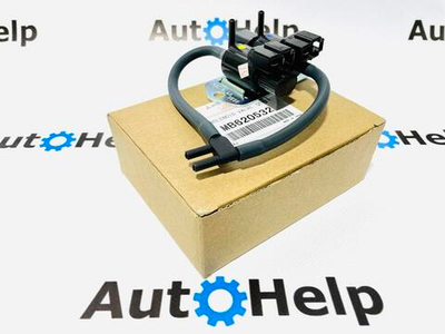 Датчик включения 4WD MB620532 Mitsubishi