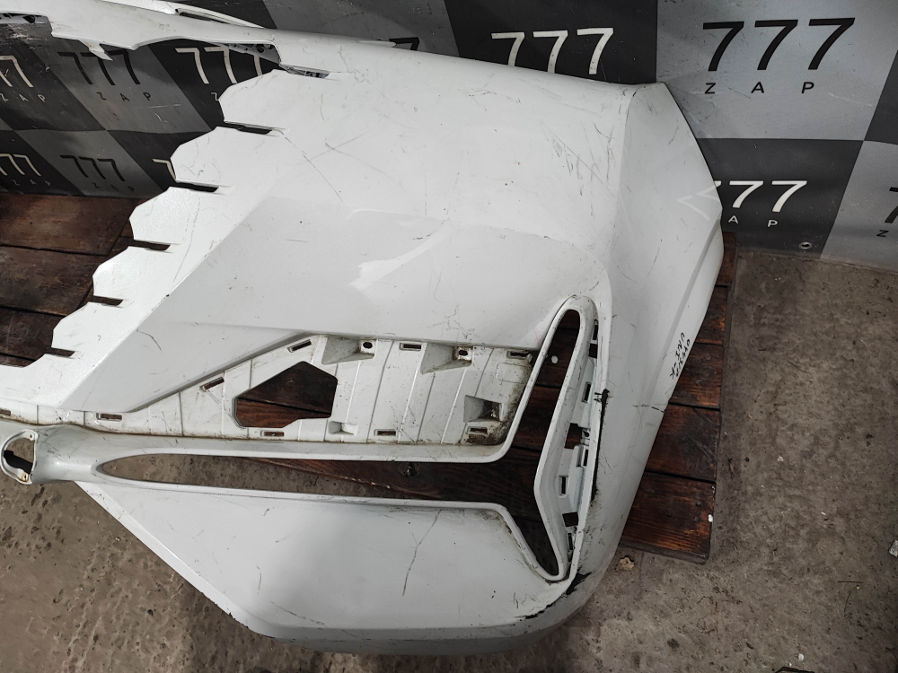 Бампер передний Changan UNI-K 20-нв Б/У Оригинал CD569F2713011400AA