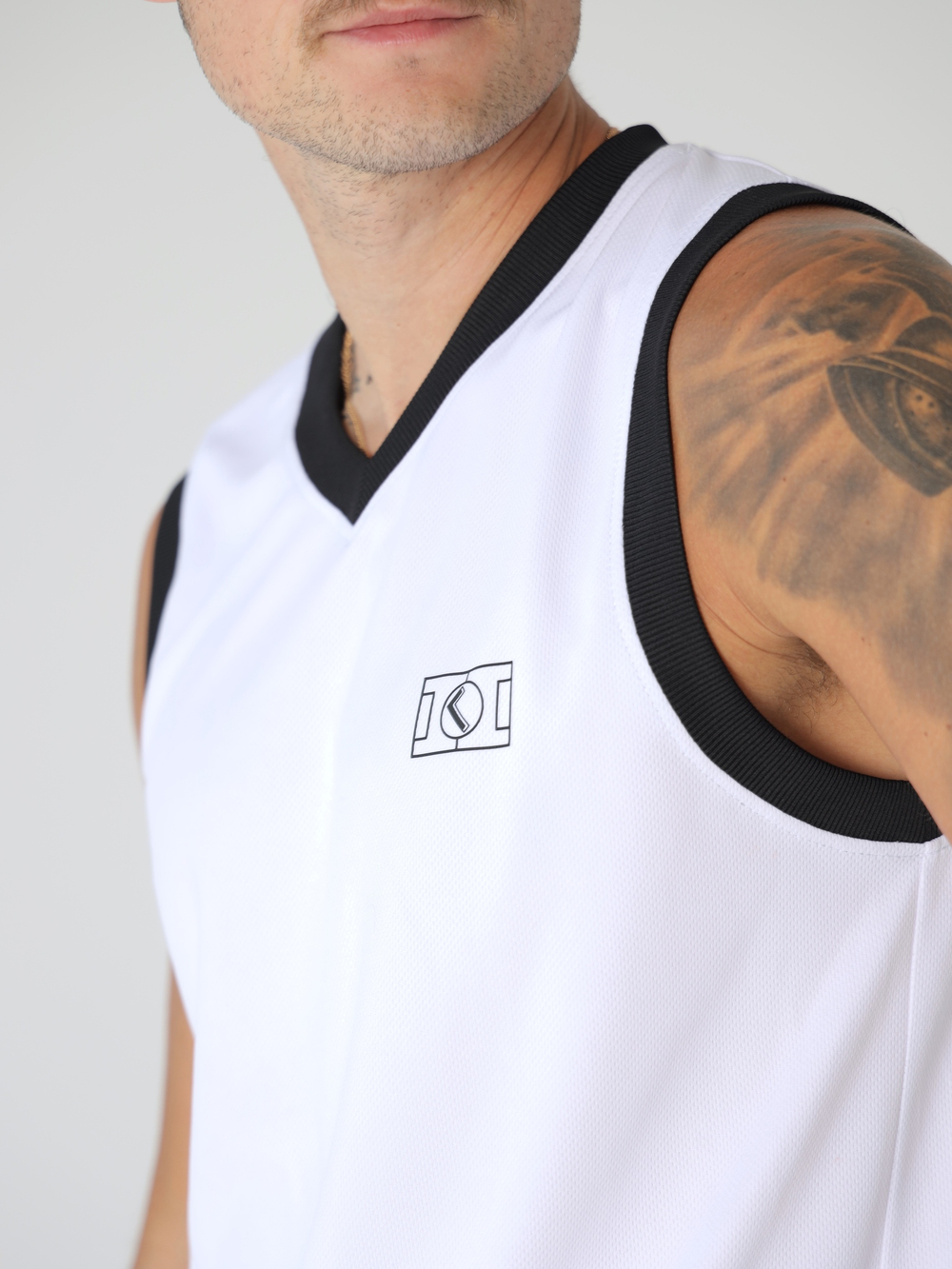 майка баскетбольная спортивная белая город горький