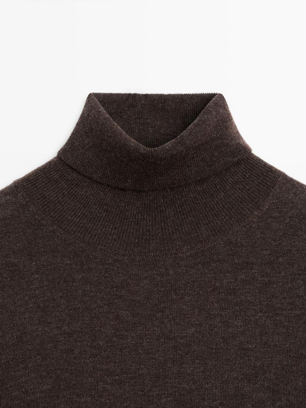 Massimo Dutti Свитер из смесовой шерсти с высоким воротником, шоколадный