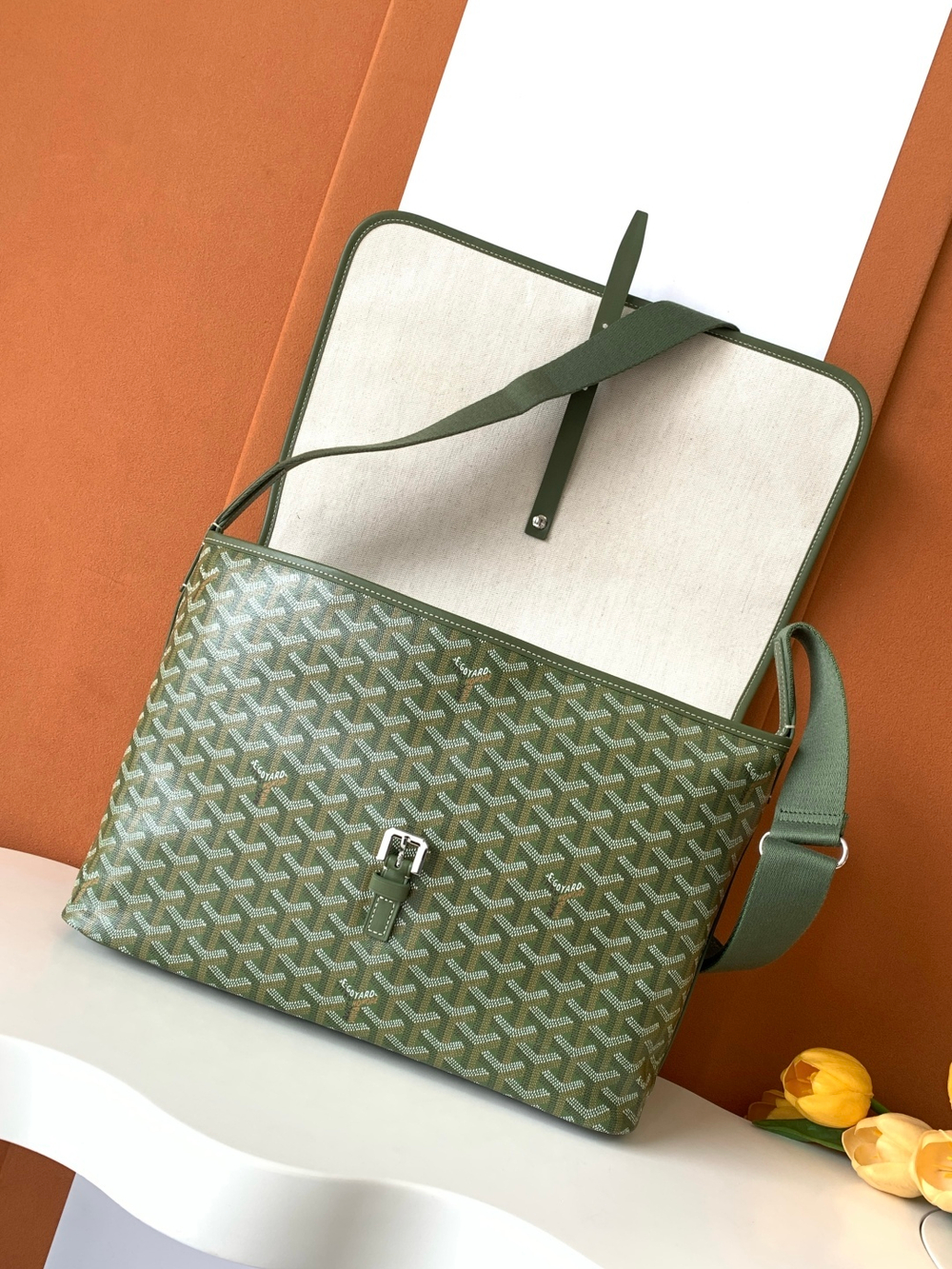 Goyard Capetien MM Messenger Bag