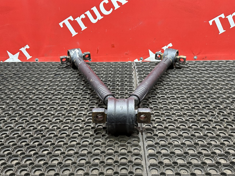 Тяга реактивная V-образная 2022г