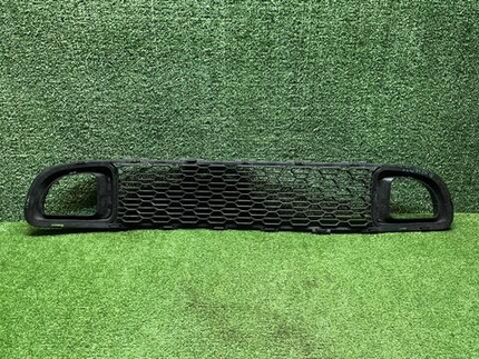 Решетка переднего бампера Mini Hatch R56 (10-13)