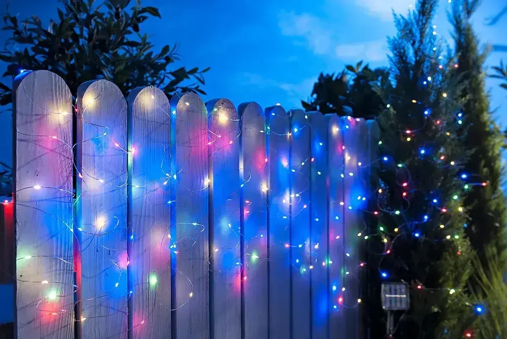 Гирлянда роса уличная СТАРТ для сада на солнечной батарее RGB