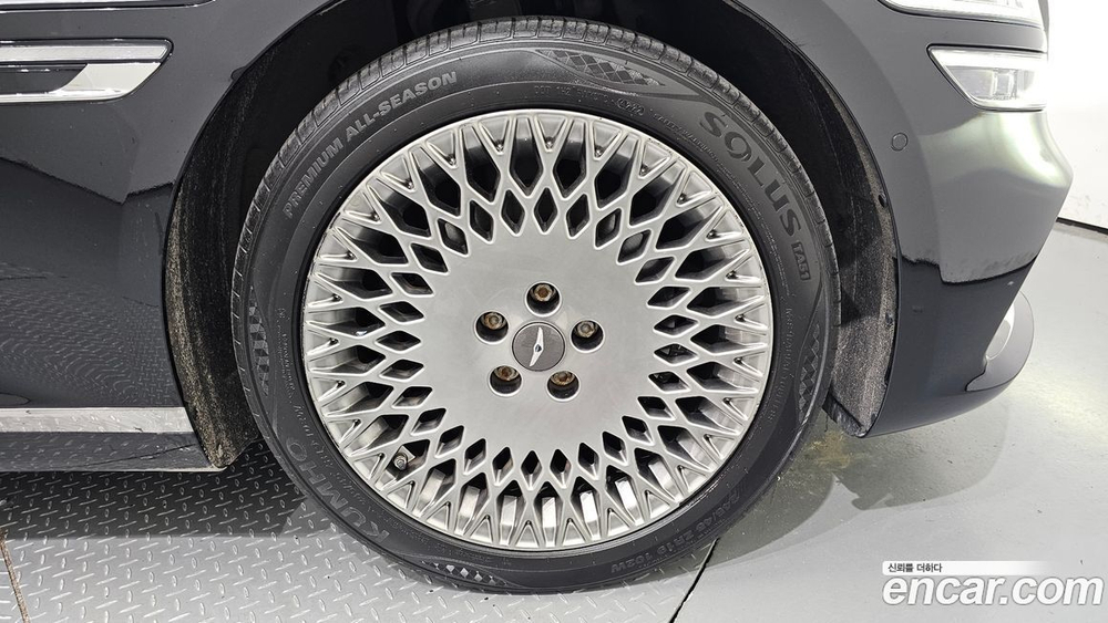 Genesis G80 (RG3) Бензин 2.5 Turbo AWD (06.2020)