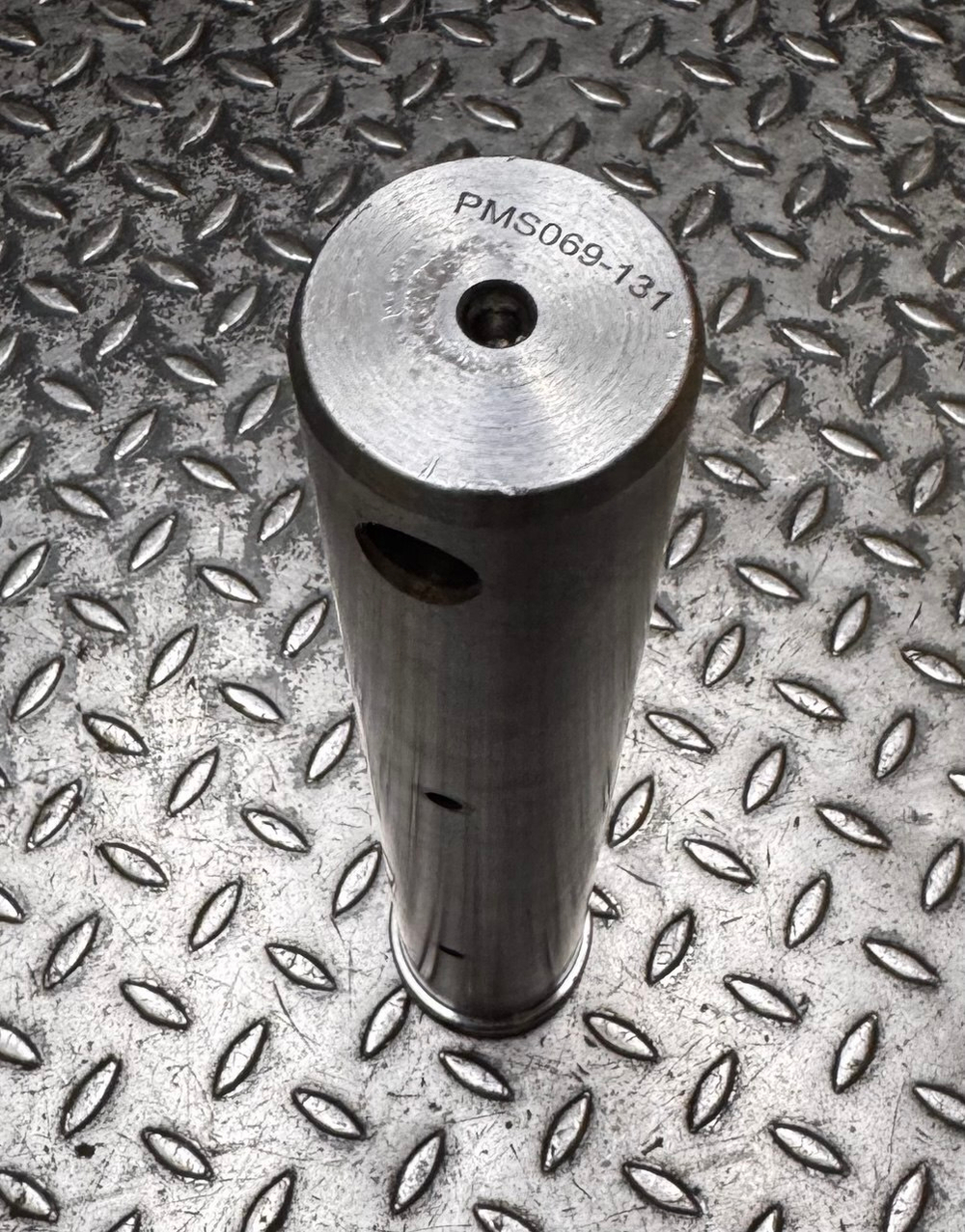 Палец 61M9-53100