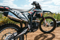 Мотоцикл кроссовый эндуро SHARMAX Expert "172" 250 (2024)