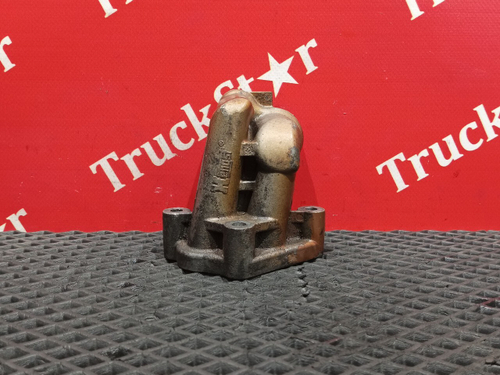 Патрубок корпуса масляного фильтра