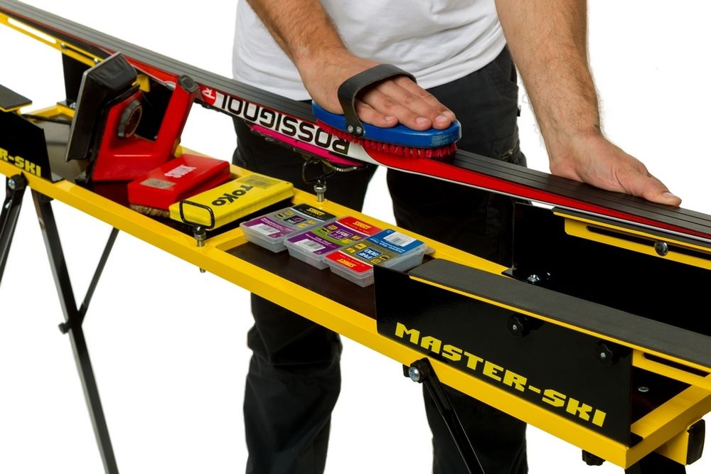 Лыжный разборный стол MASTER-SKI для подготовки пары лыж из алюминиевого профиля с полимерным покрытием