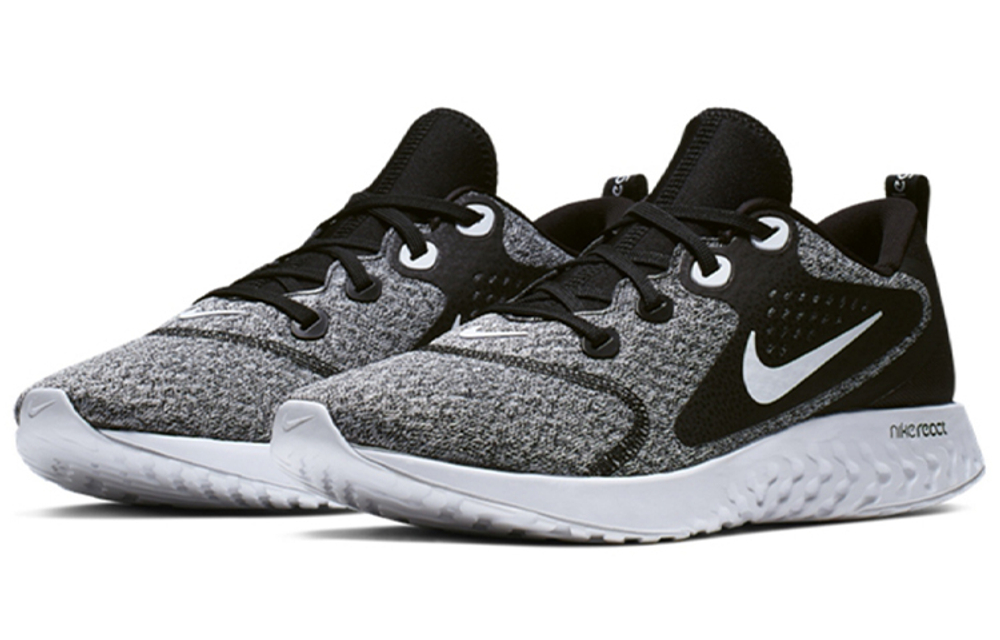 Кроссовки Nike Legend React 1