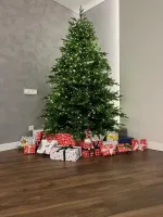 Елка с гирляндой встроенной «Сириус» (Литая хвоя) 215 см / 2,15 м