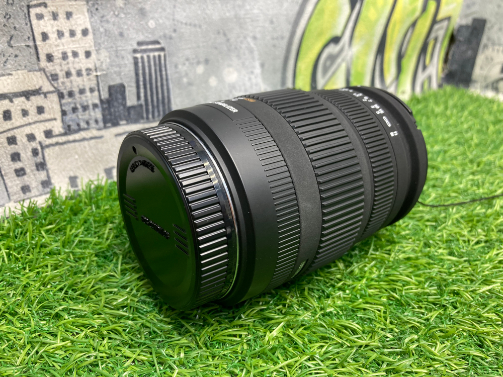Sigma AF 50-200mm 4-5.6 DC OS HSM Canon EF-S