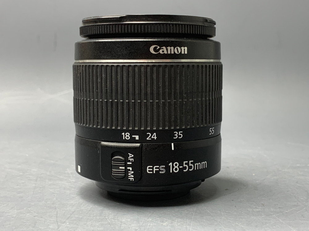 Canon EF-S 18-55mm f/3.5-5.6 III